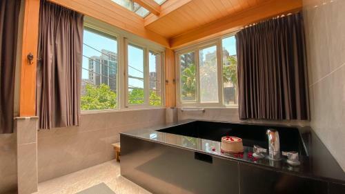 Bed & Breakfast Yage Hotspring House