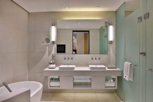 Hotel The Westin City Centre Bahrain