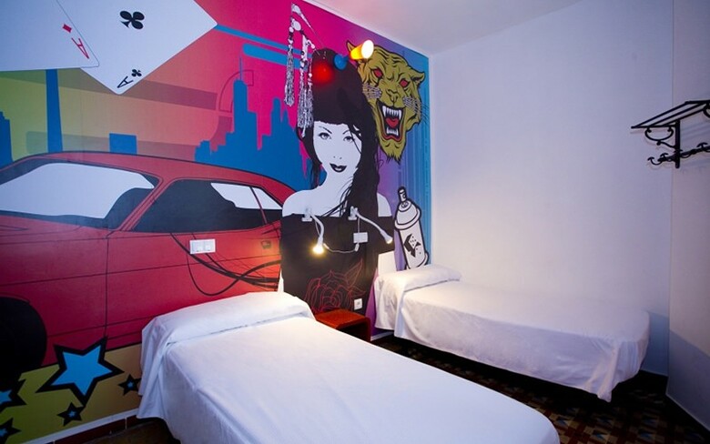 Hostal Home Youth Hostel By Feetup Hostels