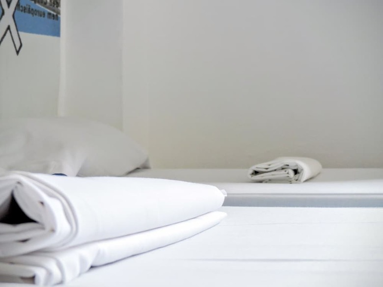 Hostal Home Youth Hostel By Feetup Hostels