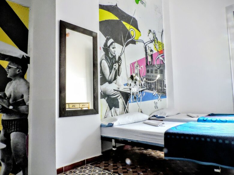 Hostal Home Youth Hostel By Feetup Hostels
