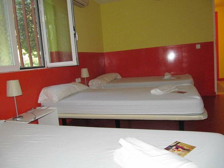 Hostal Feetup Garden House