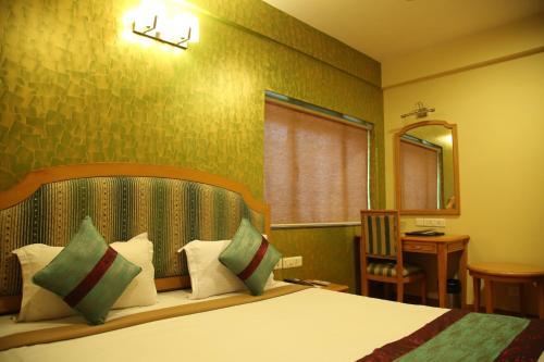 Hotel Sudesh Tower