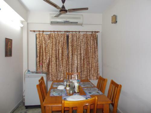 Mirchi Bite Service Apartment