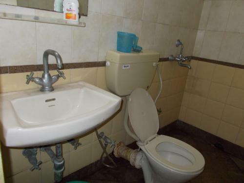 Mirchi Bite Service Apartment