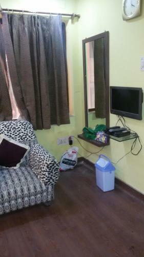 Mirchi Bite Service Apartment