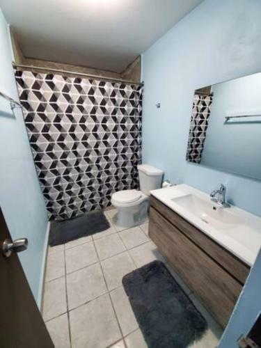 Large 8br Sleeps 38 People With Over 3000 Sq Ft