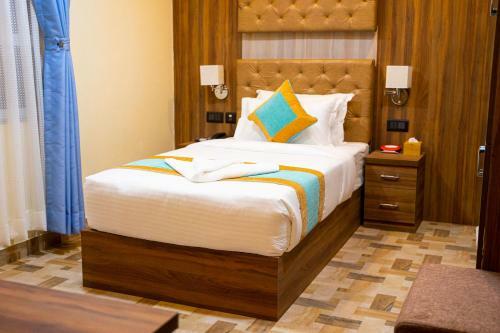 Grand Yak Boutique Hotel