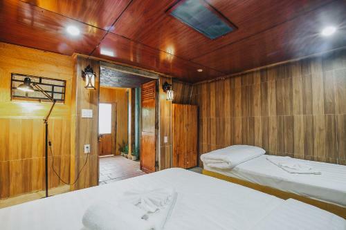 Hotel ?? L?ch Farmstay & Camping