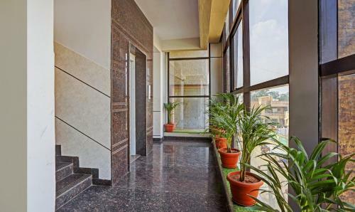 Hotel Treebo Trend Galaxy Suites Hebbal