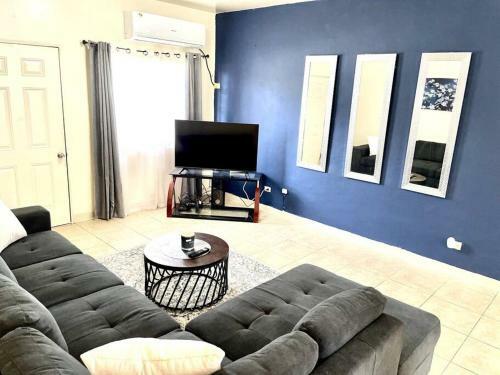 Beautiful 4 Bedroom Tumon House