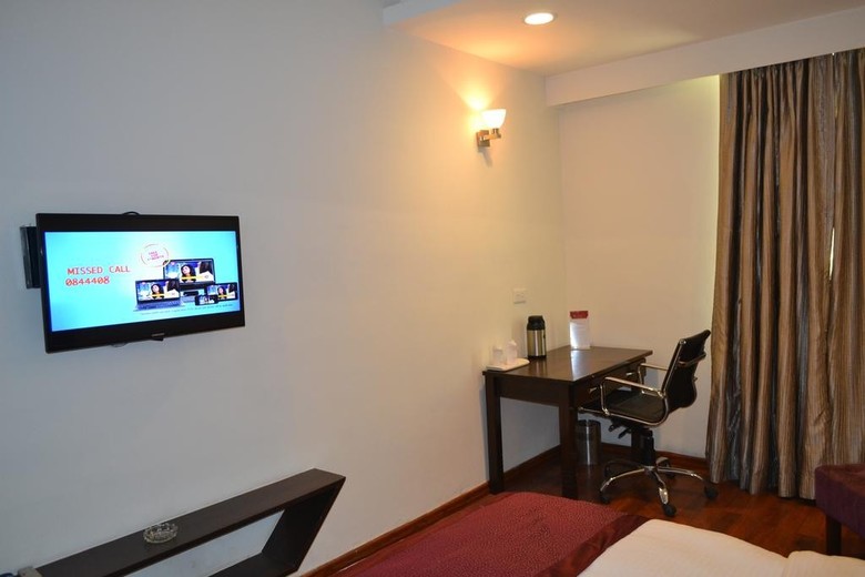 Hotel Sobti Continental Bareilly