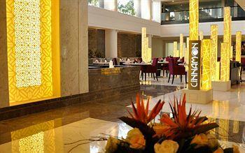 Hotel Park Plaza Chandigarh