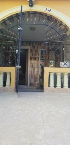 Hostal Windbreak Villa