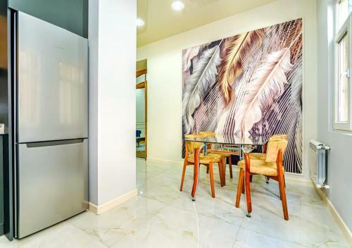 Apartment On Khagani Gardens Targovi