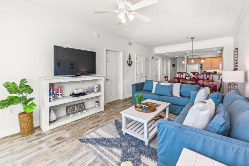 Crystal Shores Unit 606