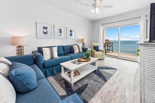 Crystal Shores Unit 606
