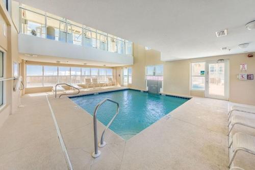 Crystal Shores Unit 606