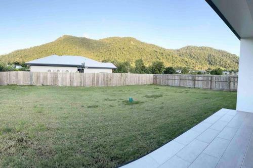 Big Brand New Home 4 Bed Rooms