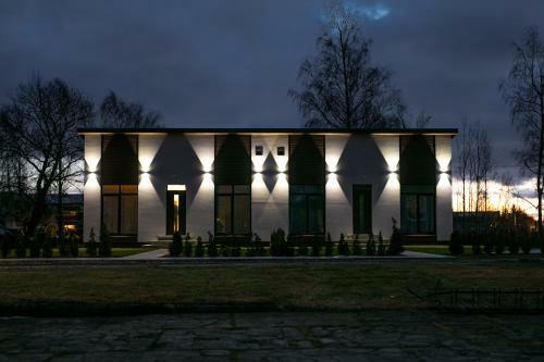 Villa Arc House