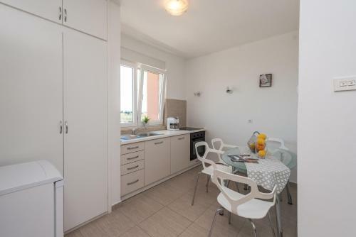 Bridge Apartment Mia