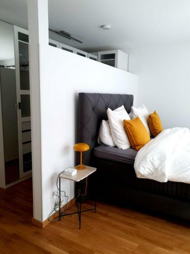 Apartamento 2bd Designer Apt. 134m2 In Strassen