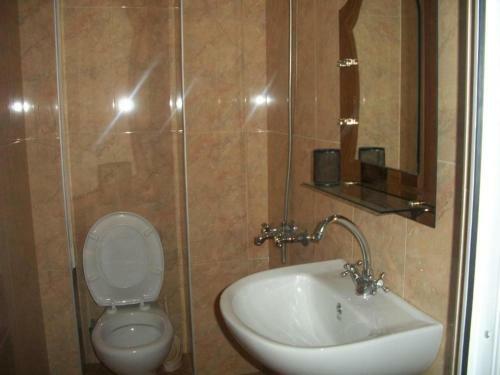 Hostal Rezo's Guest House