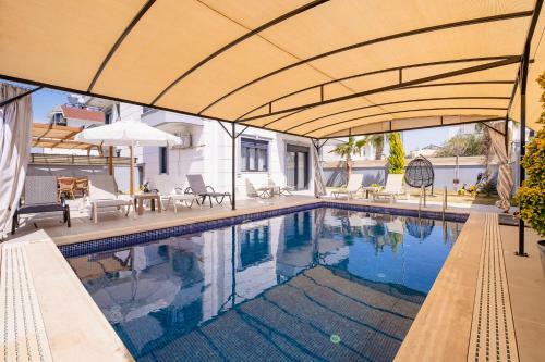 Marvelous Secluded Villa With Private Pool In Serik, Antalya
