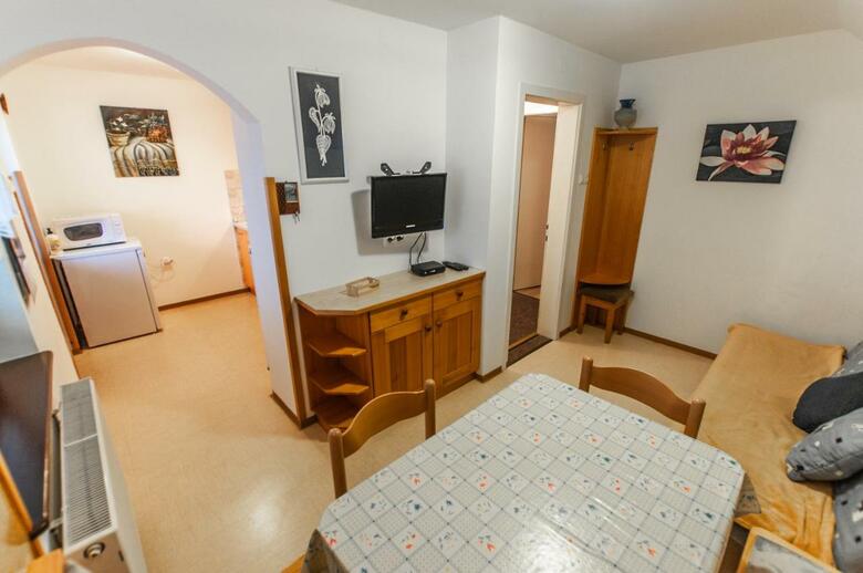 Hostal Apartment Ticar