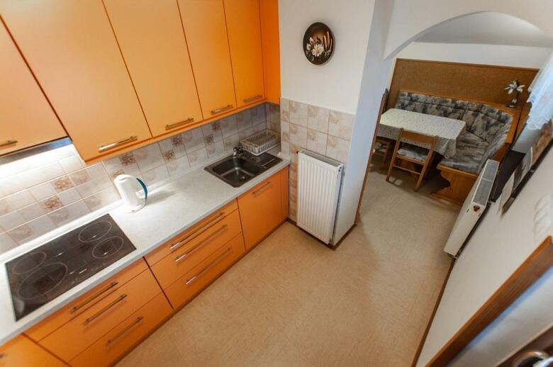 Hostal Apartment Ticar