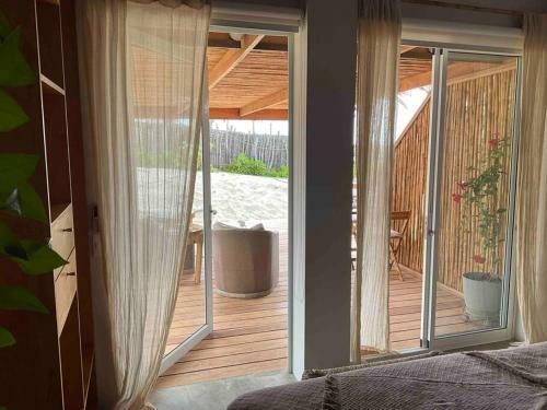 Villa 4 Rooms Beachfront Opalo Caser�o de Mar