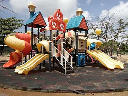 Great Location*spacious 2br Apartment*pool* Gym