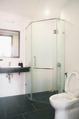 Halong & Me Hometel Double Room
