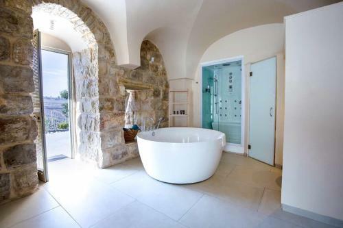 Lifta Boutique Hotel & Spa