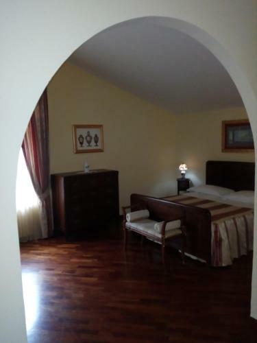 Hotel Tavernola - Locanda Di Campagna