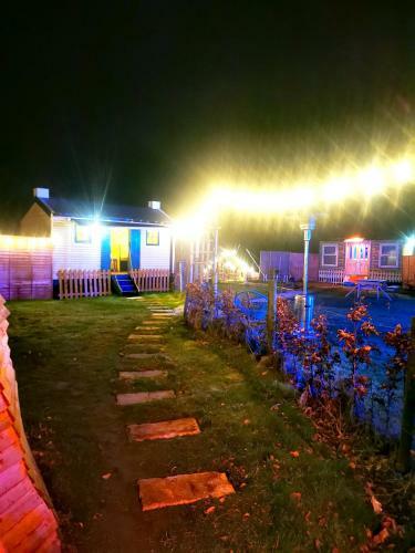 Hostal Magical Stay, Hottub And Glamping Experience