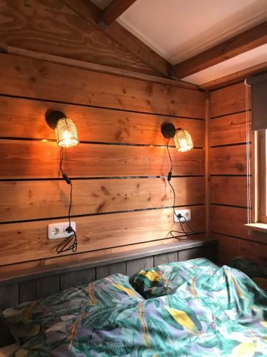 De T�nf�gel (tiny House)