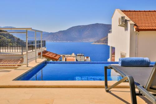 Villa Angell