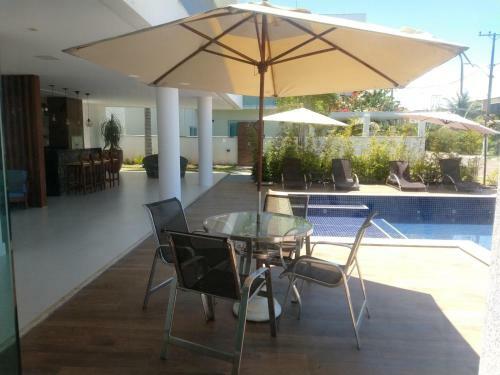 Casa Alto Padr�o 7 Su�tes - Guarajuba
