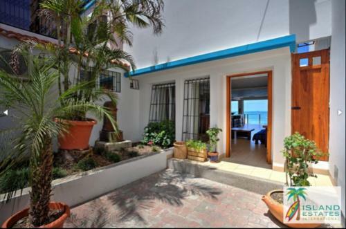 Key Key House Ours And Yours Beach House