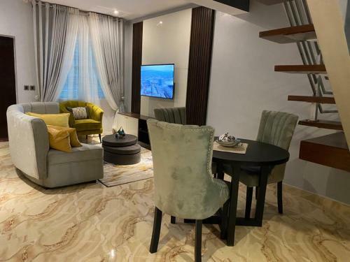 Blue Bell Apartment