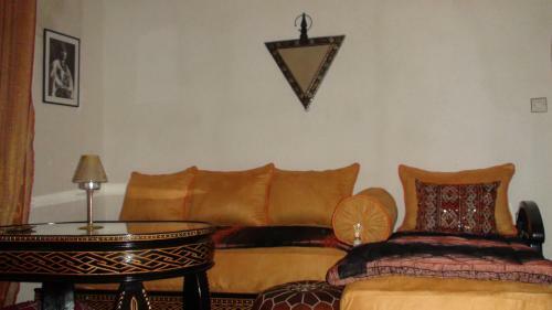 Hostal Riad Arambys