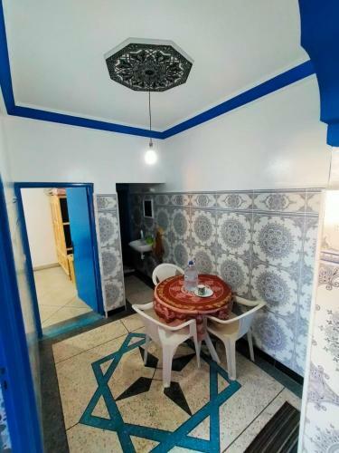House Elouatia