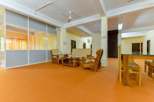 Hotel Green Way Residency