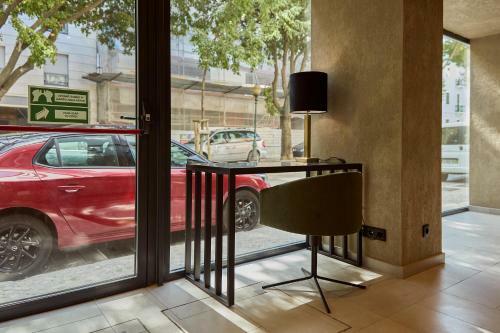 Omid Saldanha Hotel