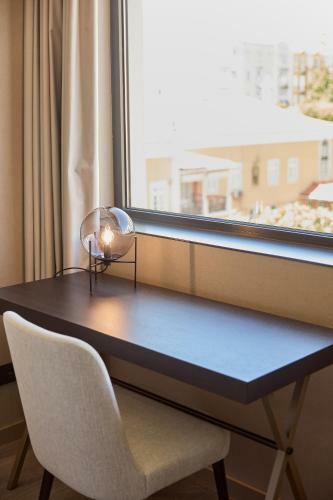 Omid Saldanha Hotel