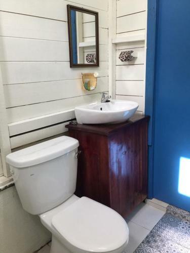 Hostal Chalet Cempaka Inn