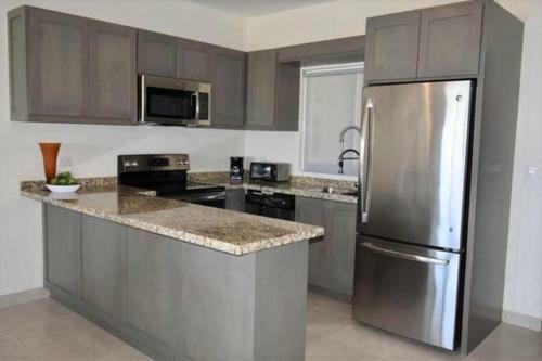 Apartamento Lovely 2br Oceanfront Free Parking