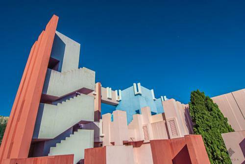 Apartamento Muralla Roja