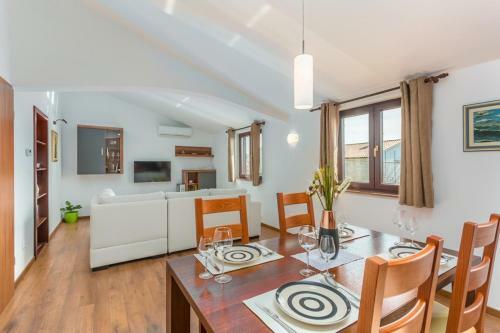 Valeria Apartment